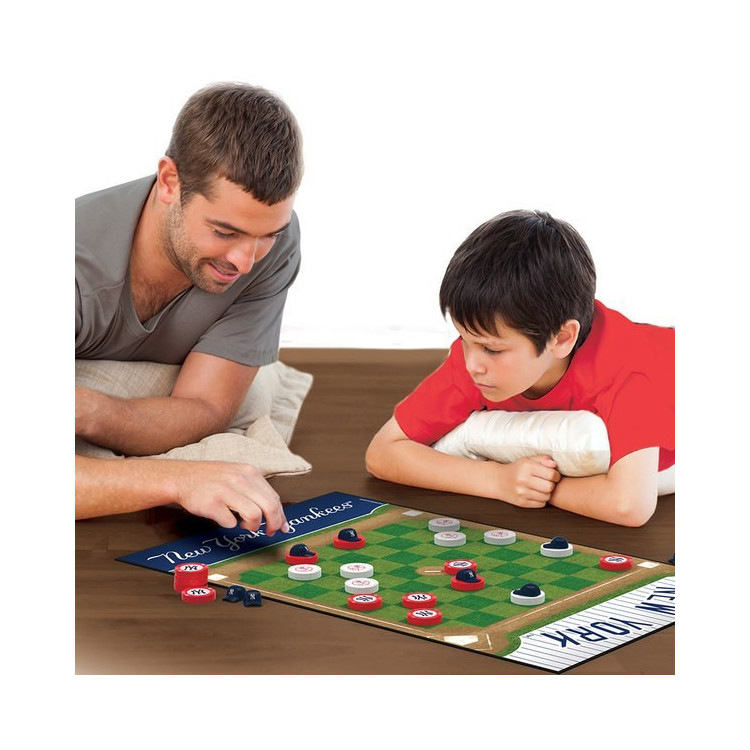 Masterpieces Checkers Game