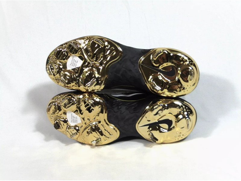 Nike Alpha Huarache Elite 3 Low PRM... Nike Alpha Huarache Elite 3 Low PRM...