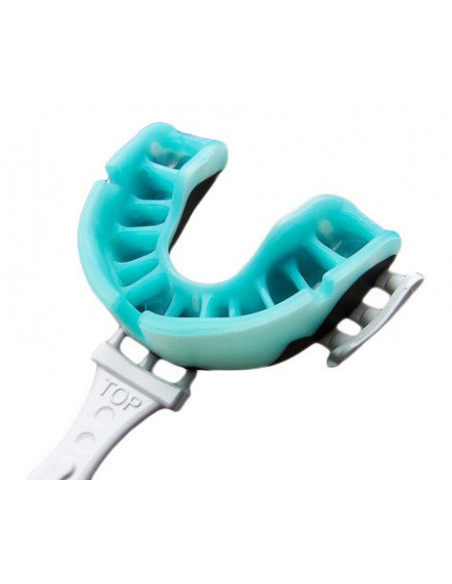 Szczęka OPRO  Shield PLATINUM PEARL - MINT Szczęka OPRO  Shield PLATINUM PEARL - MINT